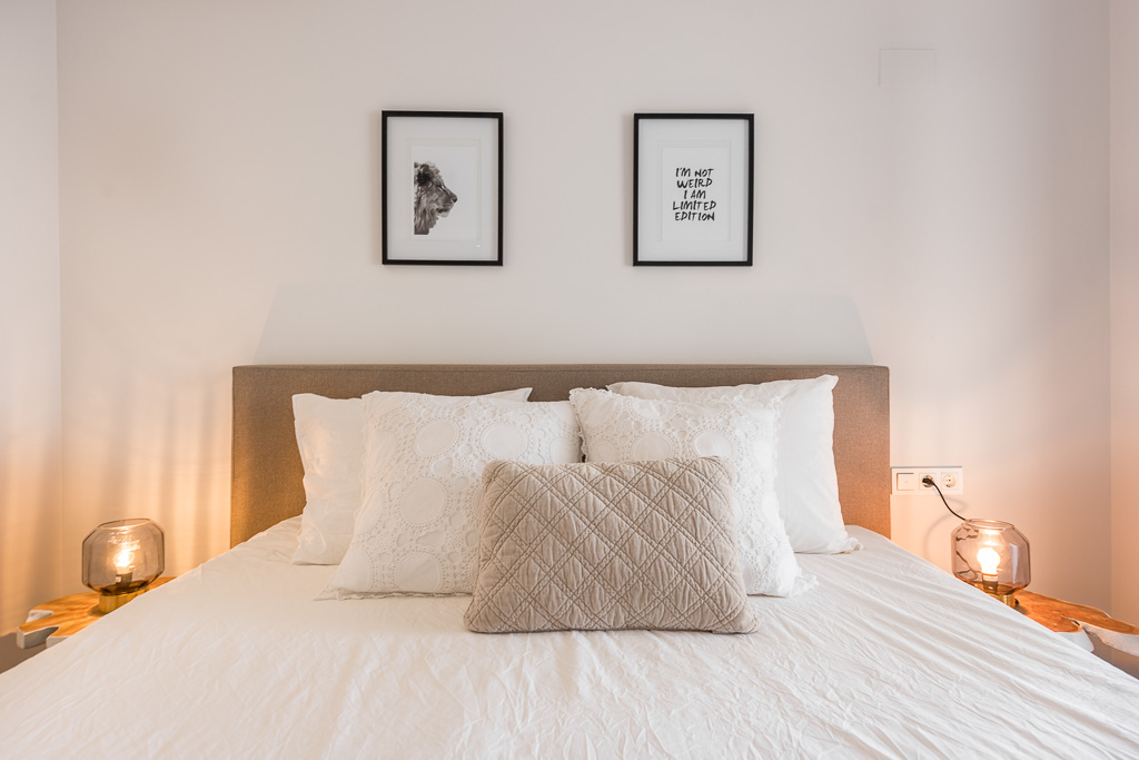 Resa Estates Ibiza te koop appartement Vadella Mar zee zicht slaapkamer .jpg